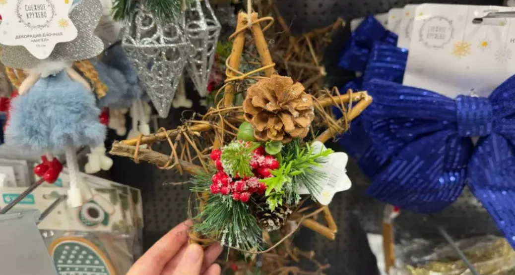 В Фикс Прайс вовсю подготовка к Новому году - привезли кучу классных новинок. Рассказываю, что нужно купить