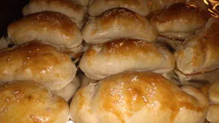 Россиянин нашел в Узбекистане пирожки с мясом по 6 рублей — не смог отказаться от дегустации: без обмана не обошлось