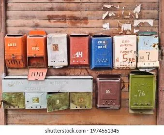 Пенсии россиянам будет доставлять одна структура