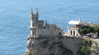 Забудьте про Абхазию навсегда: этот курорт, популярный в СССР, сейчас намного престижнее — куда советуют ехать турфирмы 