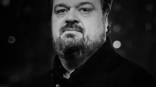 Умер спортивный журналист и комментатор Василий Уткин