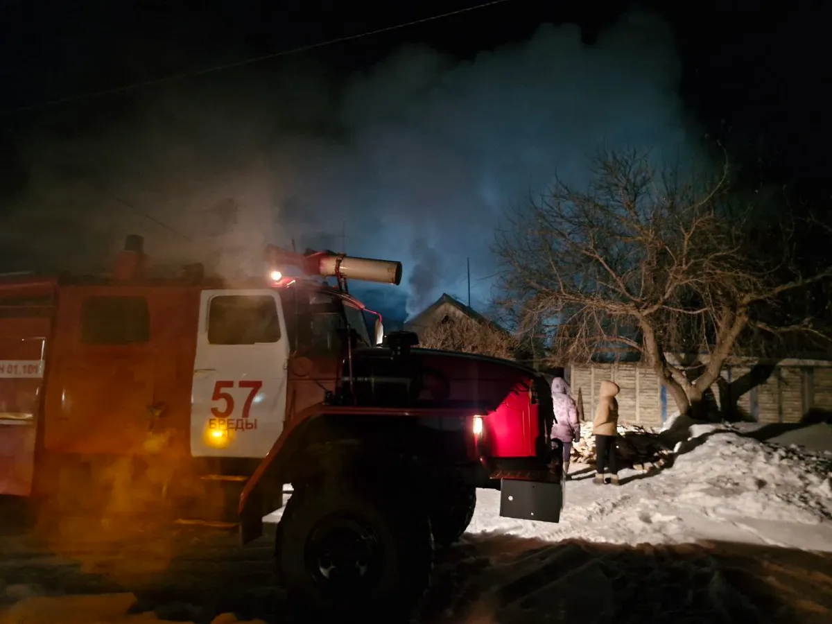 В Челябинской области вспыхнул пожар в частном доме из-за печи
