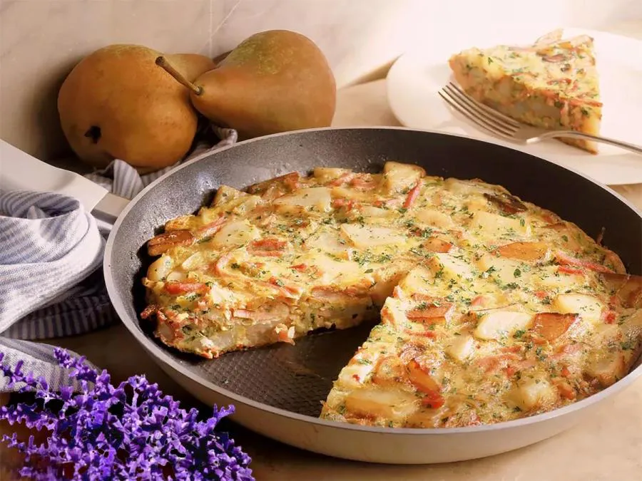 Картошка в омлете? Почему бы и нет