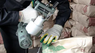 В Сыктывкаре колония заработала на березовом угле более 5 миллионов рублей