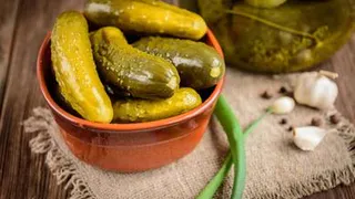 Соленые огурцы оказались очень полезны для здоровья