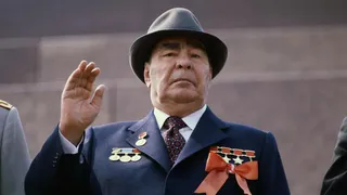 Брежнева лишат почетного звания