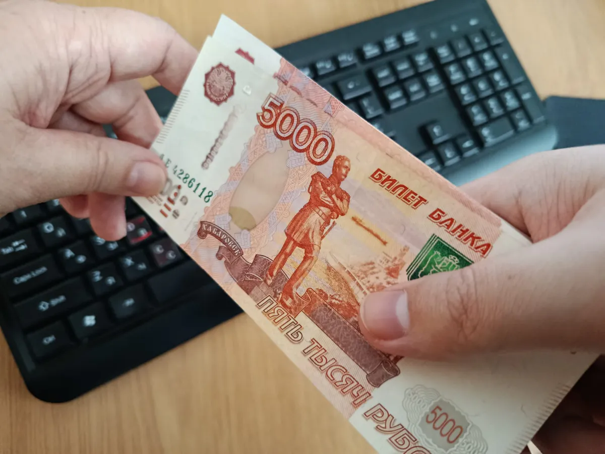 Пошла на склад Вайлдберриз кладовщиком – заработала 9000 за 16 часов (две смены): объясняю, как туда попасть