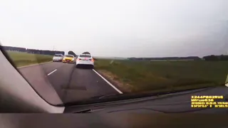 Супер реакция спасла от гибели беременную девушку