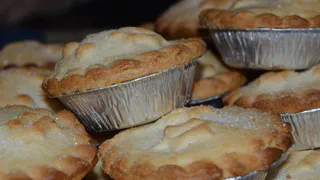 Бабушка запрещала делиться этим рецептом - а я ослушалась: вот как я делаю нежные булочки Лилии с хрустящей корочкой