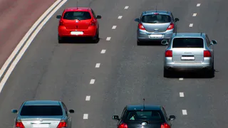 Новые знаки на перекрестке пр.Шинников – пр.Вахитова