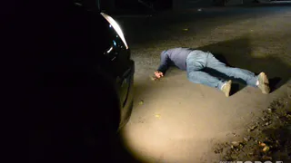 Очевидец: "Скорая" не забрала сбитого велосипедиста - у него не было с собой документов"