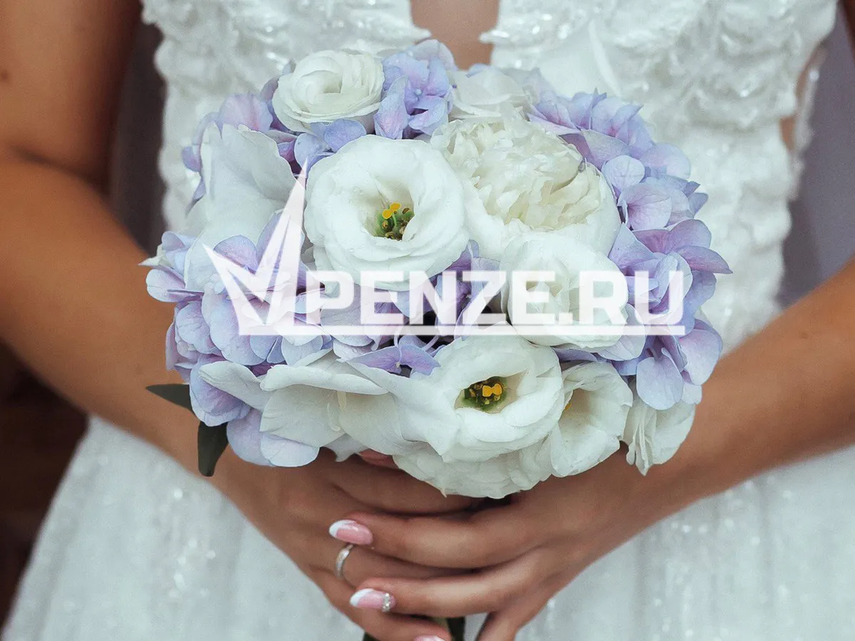 В Пензе серьезно за месяц подорожали обручальные кольца и телефоны