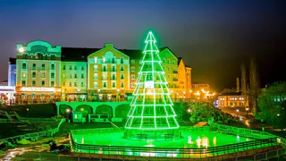 На Мюнстерской площади откроют большой каток с искусственным льдом