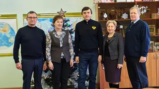 Александро-Невскую среднюю школу посетил Министр просвещения России Сергей Кравцов