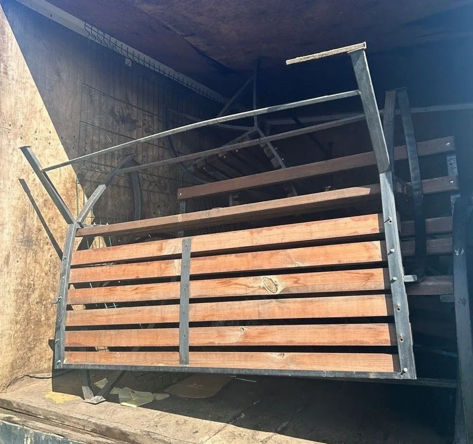 Магнитогорец осужден за пьяную поездку и кражу скамеек