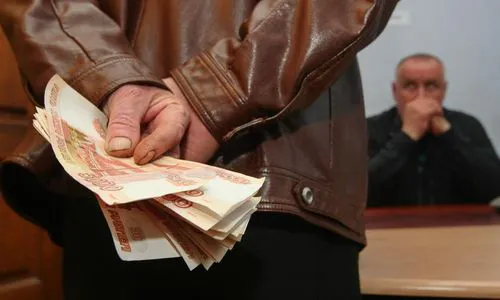 Жителя Нижнекамского района поймали на взятке в 30 тысяч рублей