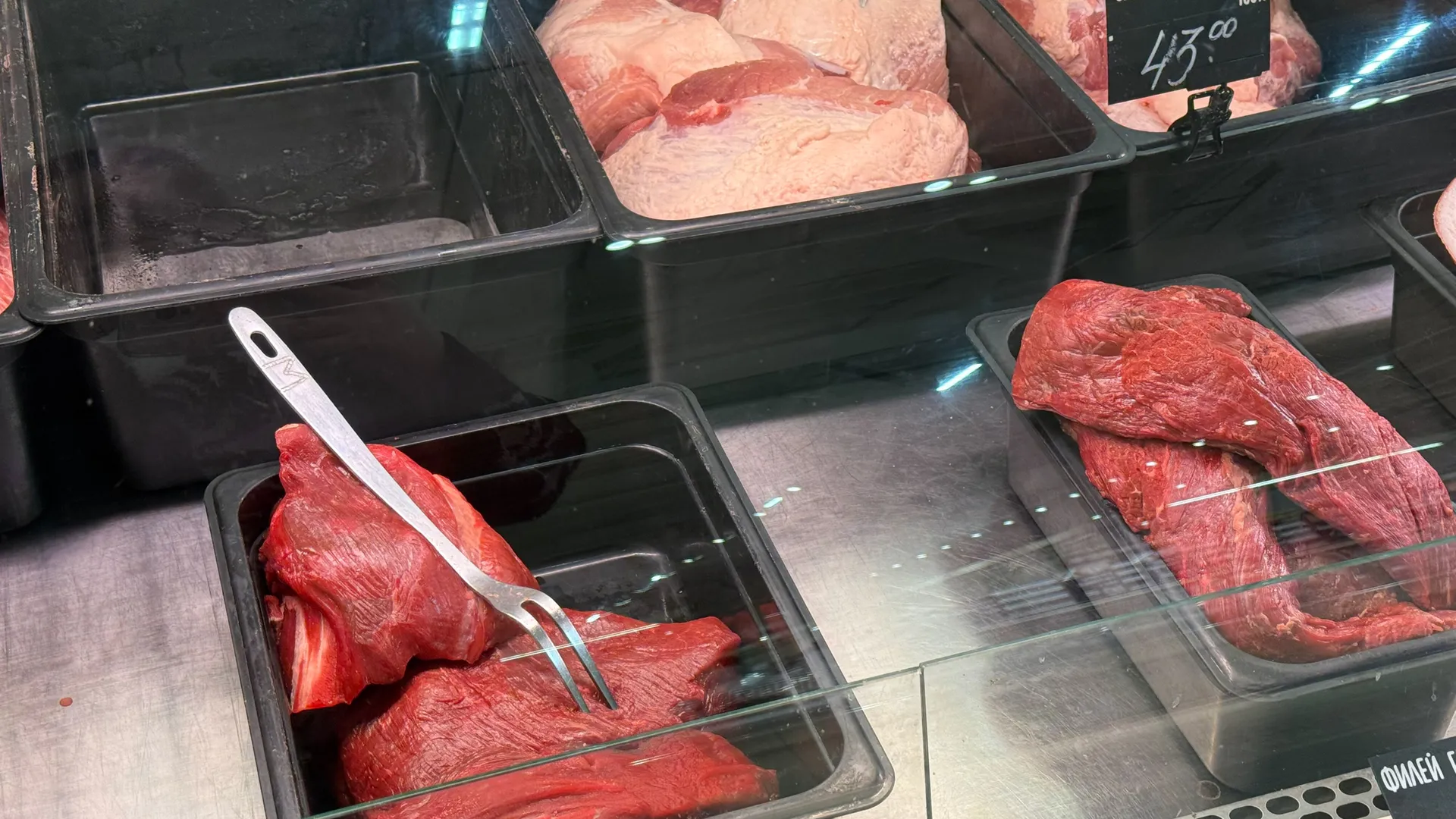 Роспотребнадзор выявил сальмонеллу в продукции «Мясокомбината Казанский»