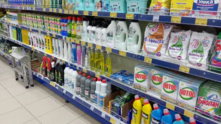 Тихие убийцы стиральных машин: какие порошки лучше обходить стороной - список от Роскачества