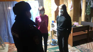 Полицейские проверили, как живут дети в проблемных семьях 