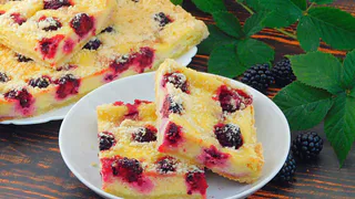 Рецепт легкого теста для пирога к чаю всего за 5 минут - всегда выручает