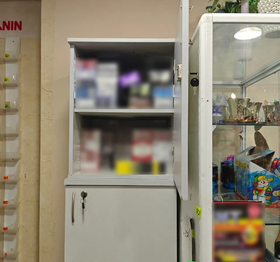 Необычная находка в зоомагазине: в Магнитогорске изъяли тысячи пачек контрафактных сигарет