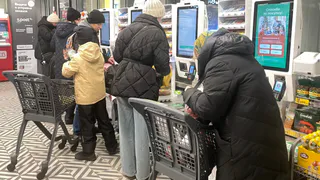 Отработал охранником 7 лет и больше не хочу скрывать: вот кто ворует в супермаркетах чаще всего - даже не подростки 