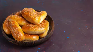 Легчайшие пирожки даже для тех, кто на диете: берем 1 яйцо и кефир