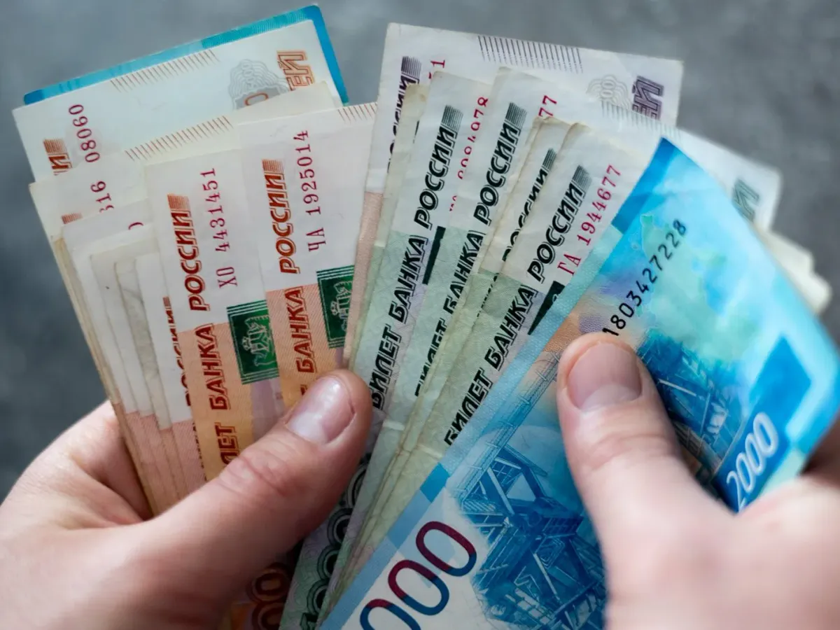 График выплат на июль 2025: когда ждать пенсии и пособия