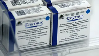 12 400 доз вакцины «Спутник Лайт» доставили в Брянскую область