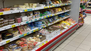 "Даже по акции не берите": названы марки сыра, от которых лучше полностью отказаться