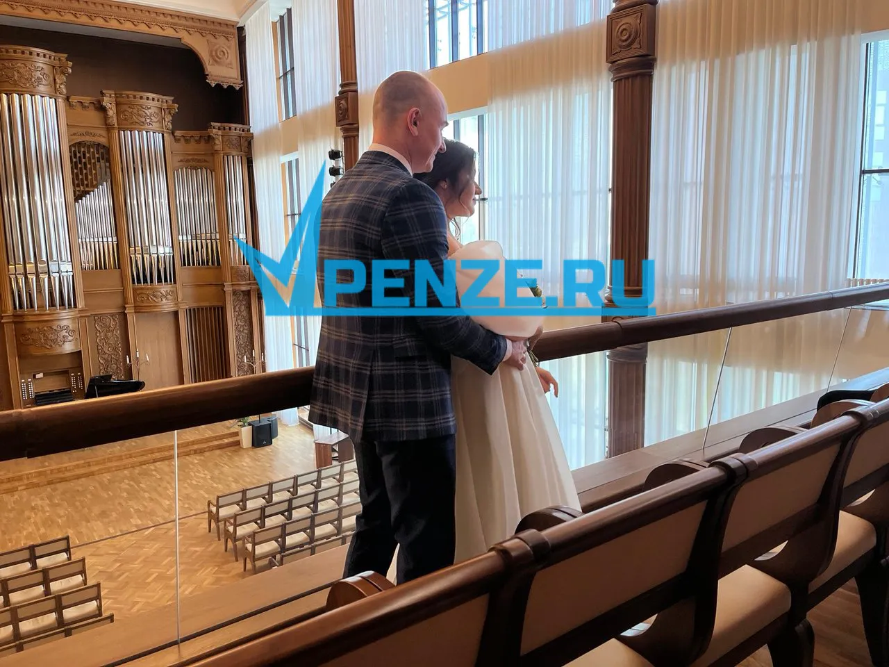 Россиянок предупредили о дефиците женихов