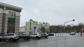В центре Пензы гостей города будут встречать 11 бронзовых «добряков»