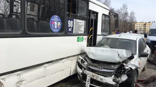 Перевесили номера: автобус, попавший в ДТП на мосту через Трубеж, не был оформлен в ГИБДД