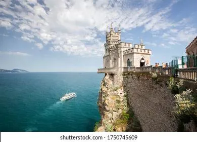 ВЦИОМ выяснил, как сегодня россияне относятся к возвращению Крыма в состав России