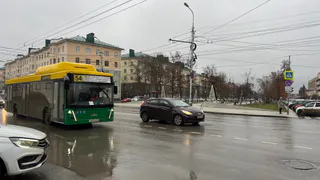 На Московском шоссе в Рязани «Hyundai Creta» протаранила столб