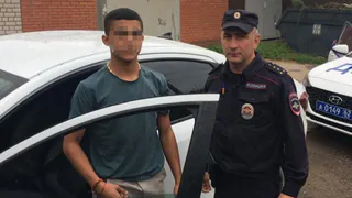 Полицейские Рязани остановили 14-летнего подростка за рулем автомобиля