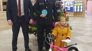 Полицейские Коми исполнили мечту 4-летней девочки