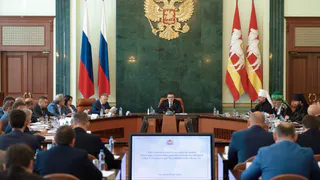 Губернатор Челябинской области велел усилить контроль за пребыванием мигрантов на Южный Урал