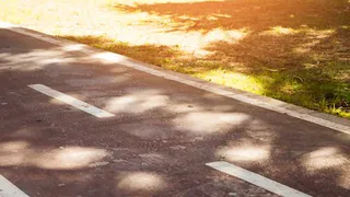 Прокуратура Владимирской области пояснила порядок установки шлагбаумов у многоквартирных домов