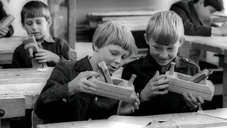 В школы вернется еще один советский предмет