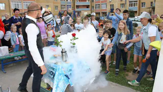 К началу нового учебного года «Зеленый сад» и «СМ-Клиника» подарили детям веселый праздник