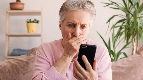 Мошенники стали коллекционировать голоса россиян