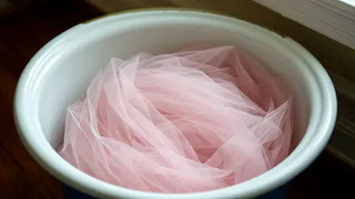 Вы точно стираете тюль не так: мучилась 20 лет, пока не попробовала этот способ  