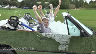 Изобретатели переделали BMW в передвижное джакузи - видео