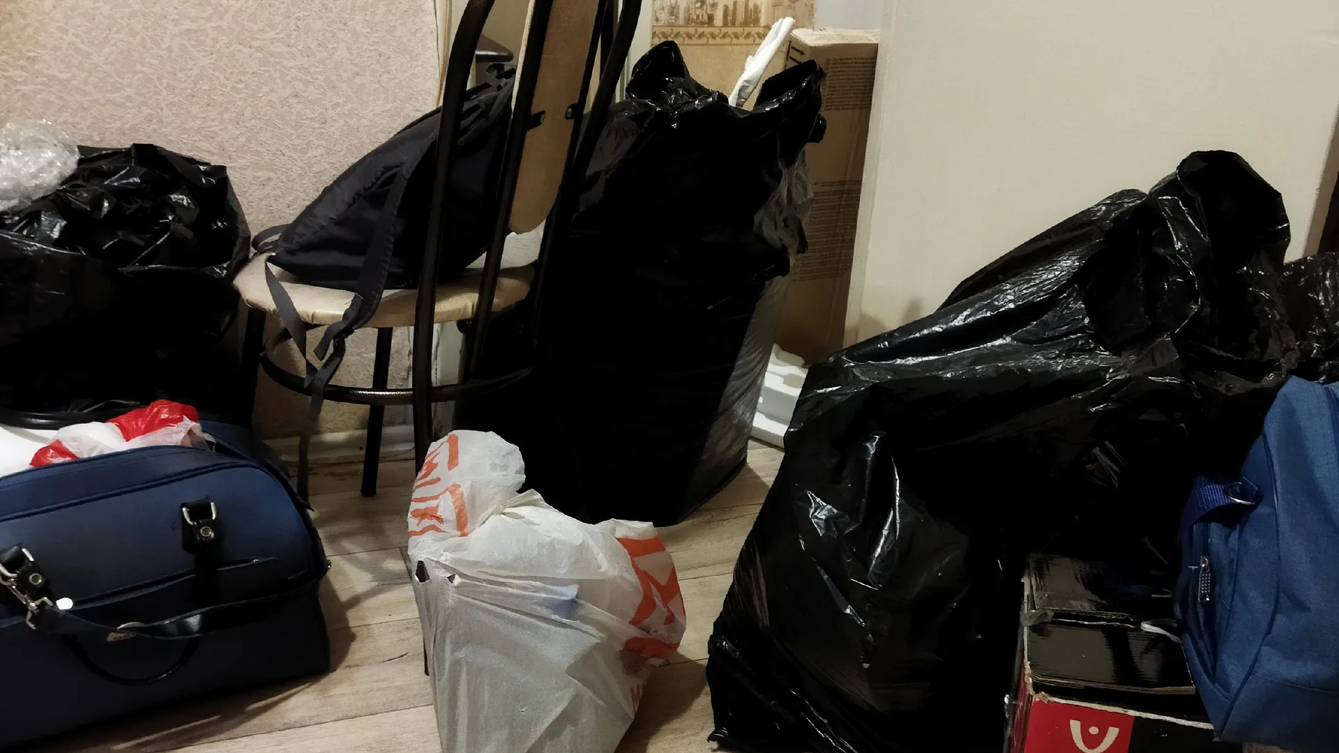 Я уволилась с работы и стала зарабатывать в 2 раза больше, просто продавая свои старые вещи - схема внутри