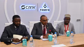 Коми налаживает связи с Кенией и Нигерией