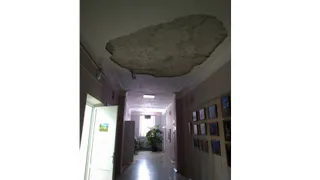В школе искусств в Гусь-Хрустальном обрушилась часть потолка