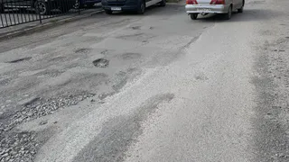 Жители Магнитогорска требуют ремонта дороги на участке улицы Ленина