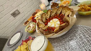 Чтобы задобрить Зеленую Змею и стать богатым нужно именно это поставить на новогодний стол