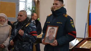 Ухтинцы простились с Денисом Владимировичем Степановым